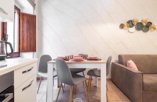 Iglesias Historic Centre Appartement | Corner Apartments - Nicola