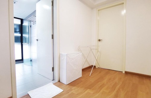 Taman Mutiara Appartement | Corner Duplex Apartment @ EkoCheras (2BR)