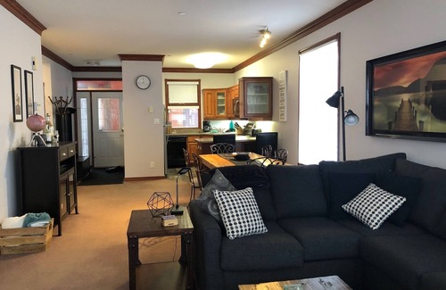 Silver Star Mountain Copropriété | Disponible pour Noël - Condo Deluxe 2 chambres / 2 salles de bain (7 personnes) Animaux acceptés