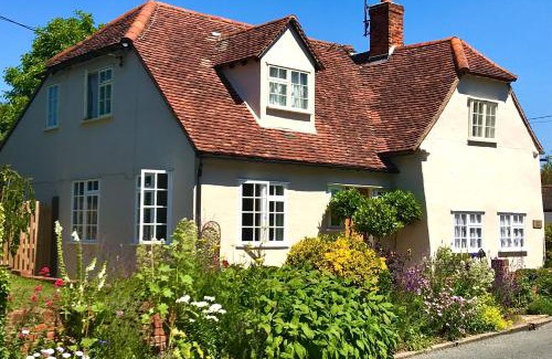 Dunmow Lit Et Petit-Déjeuner | Corner House Luxury BnB
