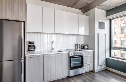 MIT Appartement | Corner Kendall Sq 1BR w/ Office Nook, Gym near MIT by Blueground