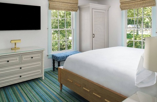 Shelter Island Heights Hôtel | Corner Preferred Room | The Pridwin Hotel and Cottages