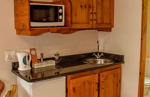 Kroonstad Maison | Cornerstone B&B