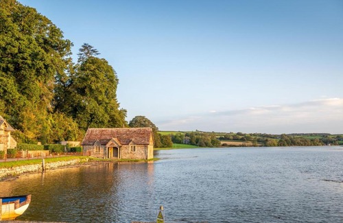 Saltash Maison | Cornish Castle