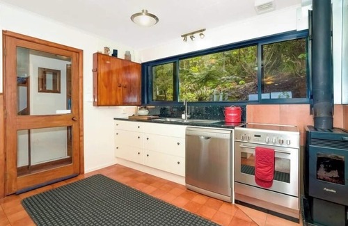 Coromandel Cottage | Cottage Coromandel - Romantique Rustique - vue sur la mer