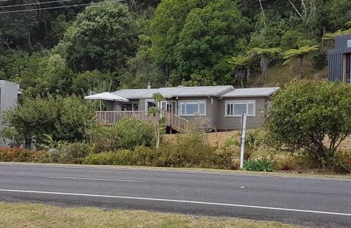 Tapu Maison | Coromandel Tapu - Beachfront Escape