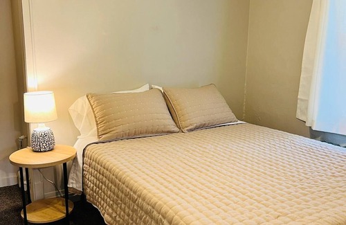 Lake Station Appartement | Corporate Rental Apartment In Northwest Indiana