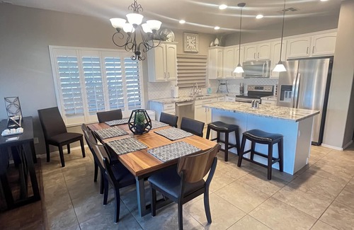 Maricopa Maison | Diamond in the Desert ... Vacances dans ce magnifique bijou!