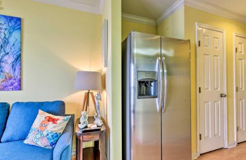 North Beach Appartement | Corpus Christi Beachfront Condo with Pool Access!