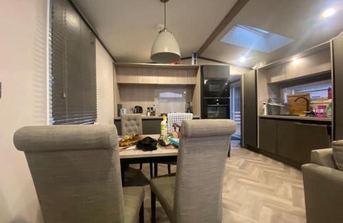 Boat of Garten Chalet De Ski | Corrie Fee Lodge