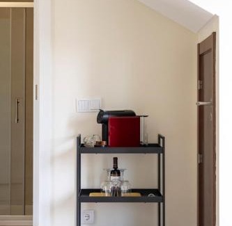 Santa Engracia Maison | Cortes Reais Guesthouse By All2gether