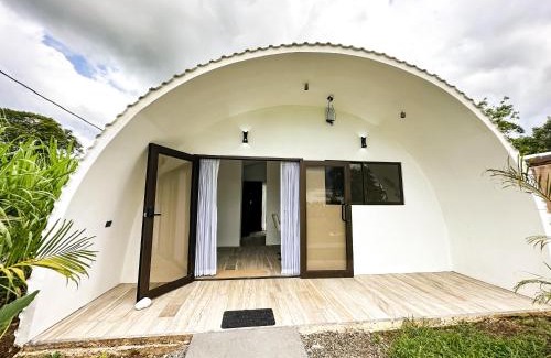 Penas Blancas Cabine | Cortezas del Arenal