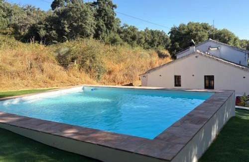 Constantina Maison | Cortijo Rural El Contador, con chimenea