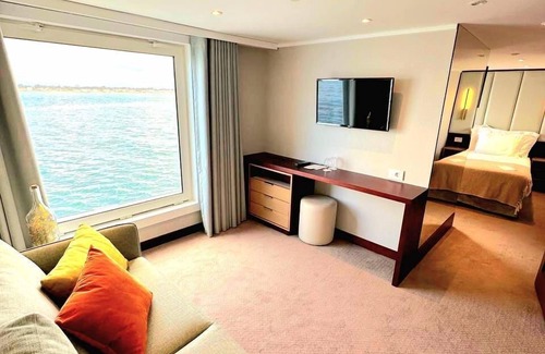 Barra Location De Bateaux | Costa do Sal - Boat Lounge Hotel