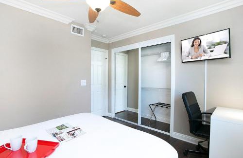 Westside Costa Mesa Maison | Costa Mesa -Newport- Patio - Free Parking-CM-2