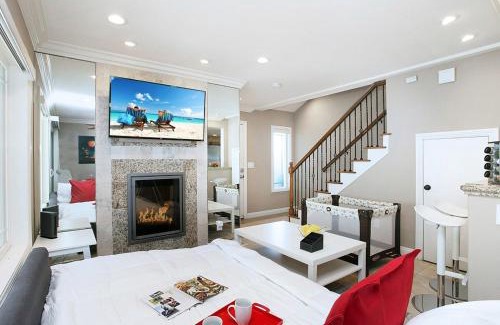 Westside Costa Mesa Maison | Costa Mesa -Newport- Patio - Free Parking-CM-2