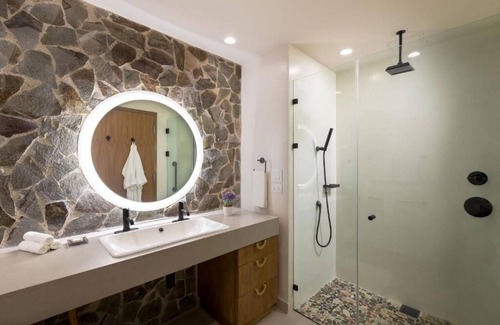Herradura Station Balnéaire | Costa Rica beach resort by Marriott, right next to Marina