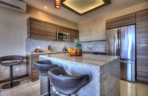 Playa Hermosa Maison | Le meilleur des deux mondes! Condo de luxe moderne à quelques pas de la plage! Spectaculaire