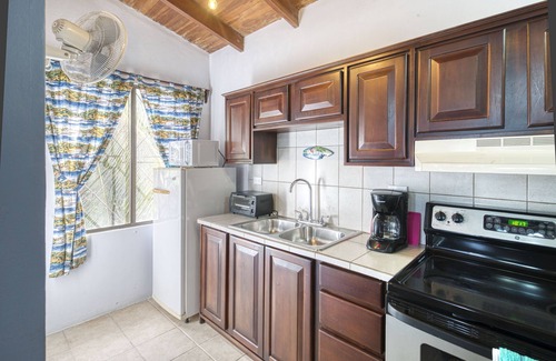 Esterillos Centro Appartement | Superbe appartement avec une tres belle vue a 2 minutes de marche a la plage.