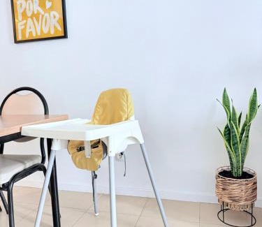 Lloret Town Center Appartement | Costa Suite Beach, Pool and Parking