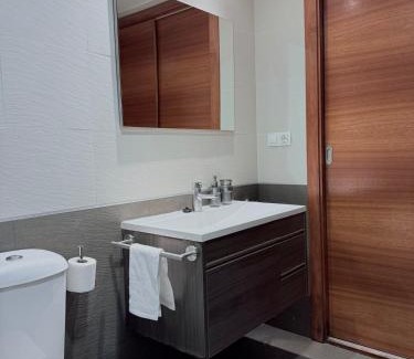 Lloret Town Center Appartement | Costa Suite Beach, Pool and Parking