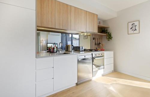 Flemington Appartement | Cosy 1-Bed with Private Balcony By Showgrounds