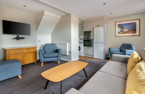Cromer Copropriété | Cosy 2-Bed Apartment | Seaside Resort | Sleeps 6