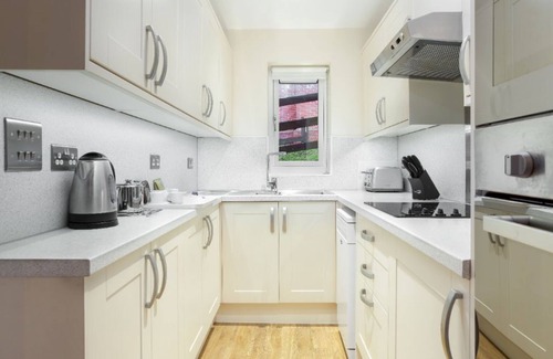 Cromer Copropriété | Cosy 2-Bed Apartment | Seaside Resort | Sleeps 6