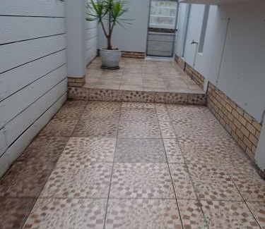 Nahoon Appartement | Cosy 2 bedroom apartment in a prominent area of East London Nahoon