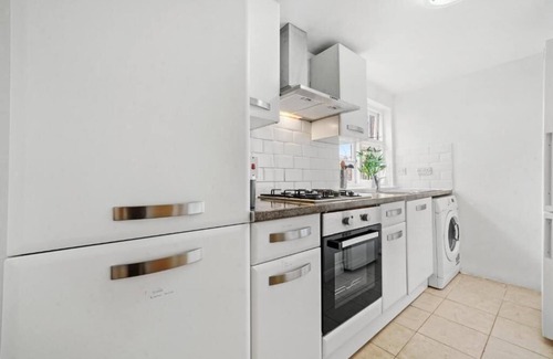 Canning Town South Appartement | Cosy 2 Bedroom Flat in Canning Town London Excel with Free Parking