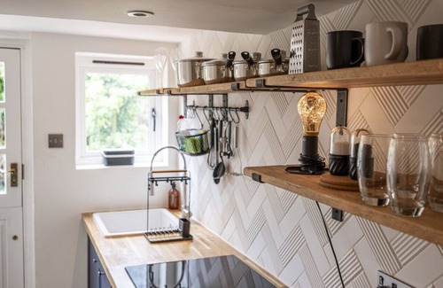Kingham Cottage | Cosy 2BD Cottage in Oxfordshire - Near Daylesford!