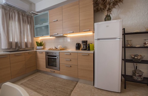 Old Quarter Maison | Cosy 3 floor house in the center of old city Ierapetra, Crete