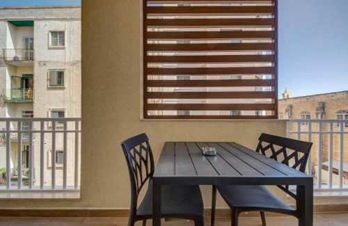 Il-Balluta Appartement | Cosy 3BR home with Private Terrace in Sliema by 360 Estates