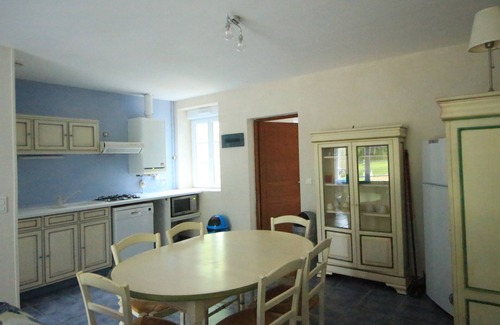 Urval Cottage | Gîte 4/6personnes cosy, dans un joli parc avec piscine proche Sarlat