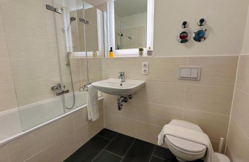 Munchen District Appartement | Cosy 4 room apartment - free parking - balcony - workspace