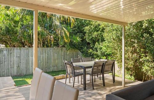 Keperra Maison | Cosy 4BR Home with Yard in Peaceful Keperra