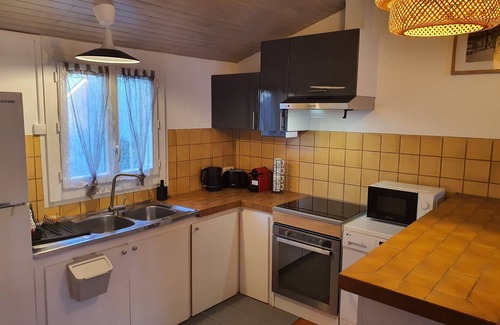 Casteljaloux Appartement | Appartement cosy et climatisé proche des Bains de Casteljaloux 5min CenterParcs