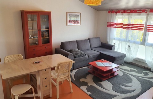 Casteljaloux Appartement | Appartement cosy et climatisé proche des Bains de Casteljaloux 5min CenterParcs