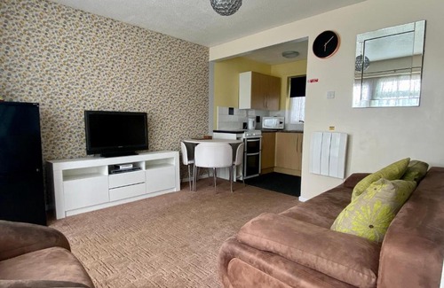 Great Yarmouth Maison | Cosy and Comfortable Holiday Chalet 10 minutes walk to the beach, Norfolk