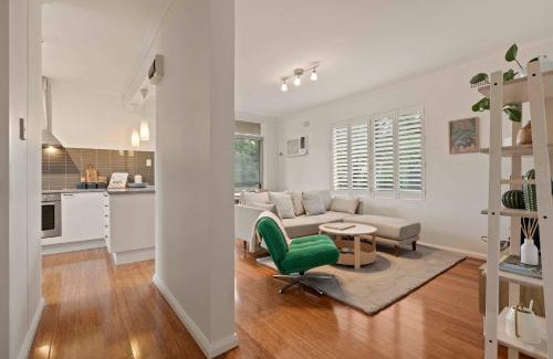 Rose Bay Appartement | Cosy and Quiet Walk to Beach and Harbor
