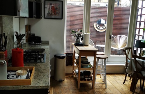 Cantelowes Appartement | Cosy and quirky 1 bedroom flat with patio Camden