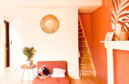 Assebroek Villa | Cosy and smart, new room - a short walk from city centre