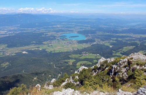 Oberaichwald Appartement | Cosy and Stylish Apartment near Faaker See
