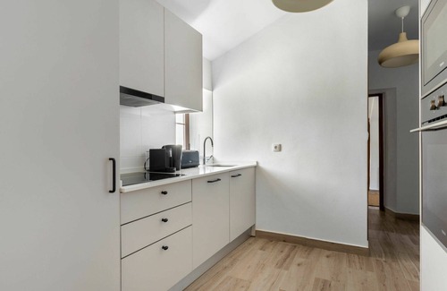 Sao Martinho Villa | Agréable appartement dans une maison de vacances avec WIFI, climatisation, piscine, TV, terrasse