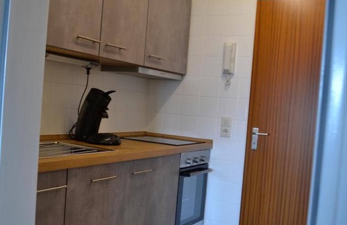 Oy Appartement | Appartement confortable "Förster" avec vue sur la montagne, balcon et piscine
