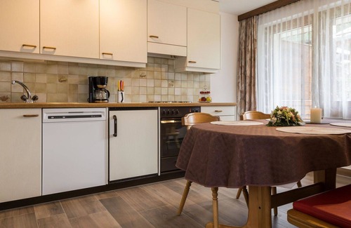 Saas Almagell Appartement | Agréable appartement pour 5 personnes avec WIFI, TV, balcon et parking