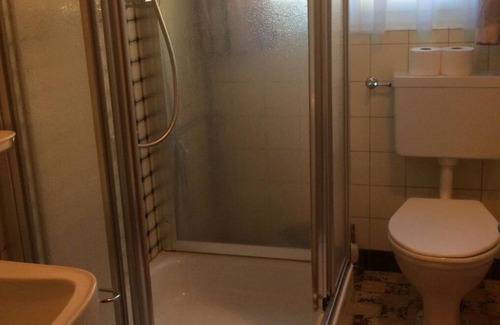 Saas Almagell Appartement | Joli appartement pour 8 personnes avec WIFI, TV et balcon