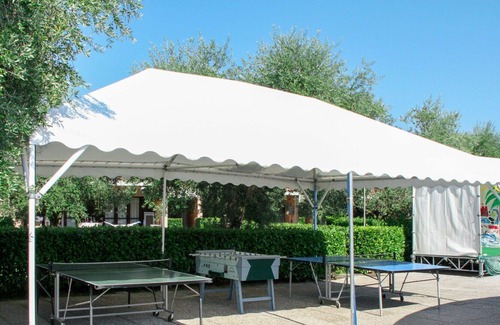 Crociale Appartement | Cosy apartment for 4 guests with pool, WIFI, A/C, TV, terrace, pets allowed and parking