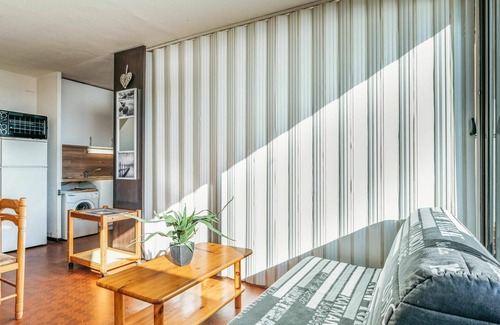 Saint-Hippolyte Appartement | Joli appartement pour 4 personnes avec WIFI, piscine, TV et terrasse
