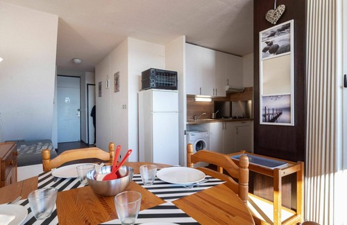 Saint-Hippolyte Appartement | Joli appartement pour 4 personnes avec WIFI, piscine, TV et terrasse